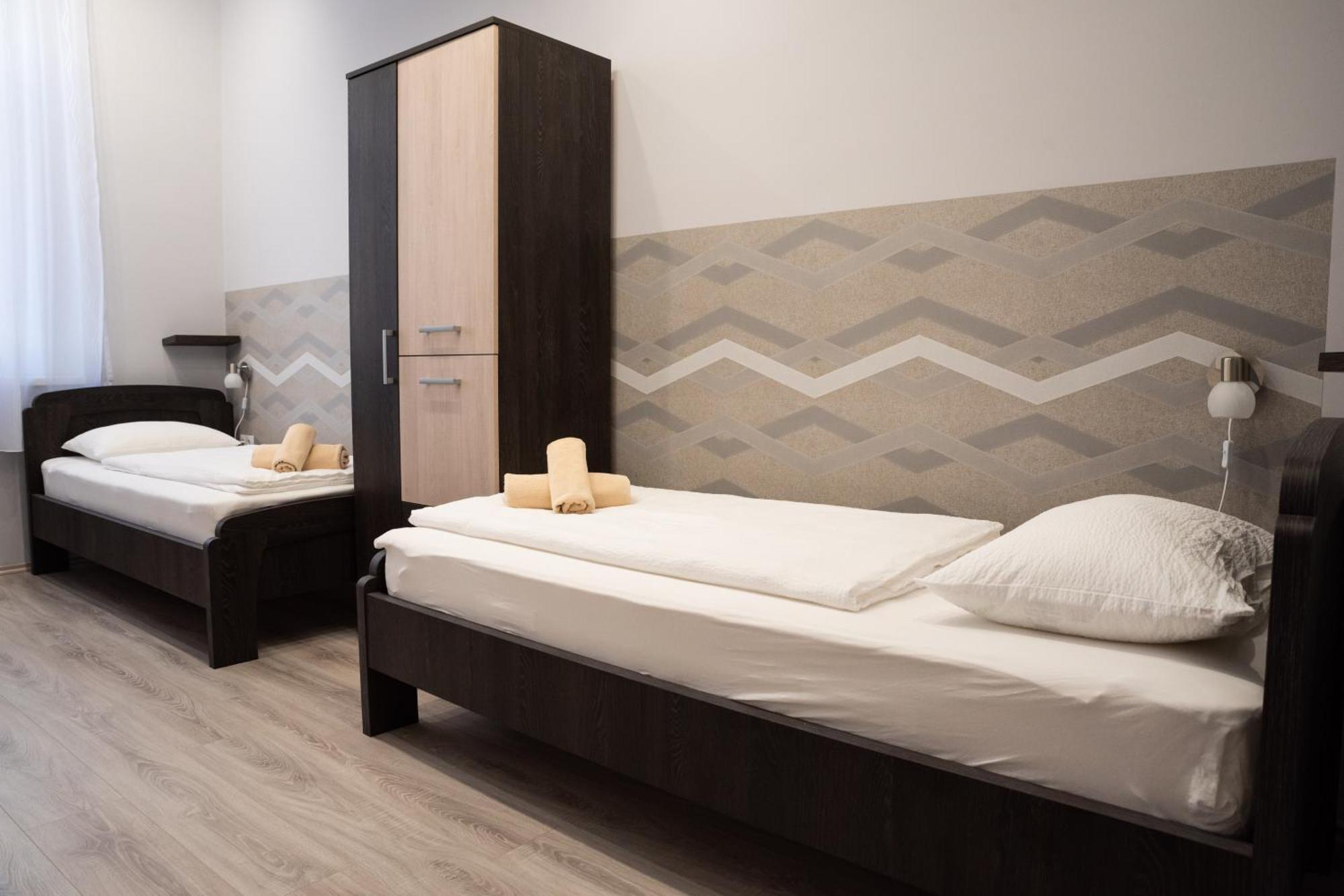 Gesztenye Apartman Makó Exterior foto