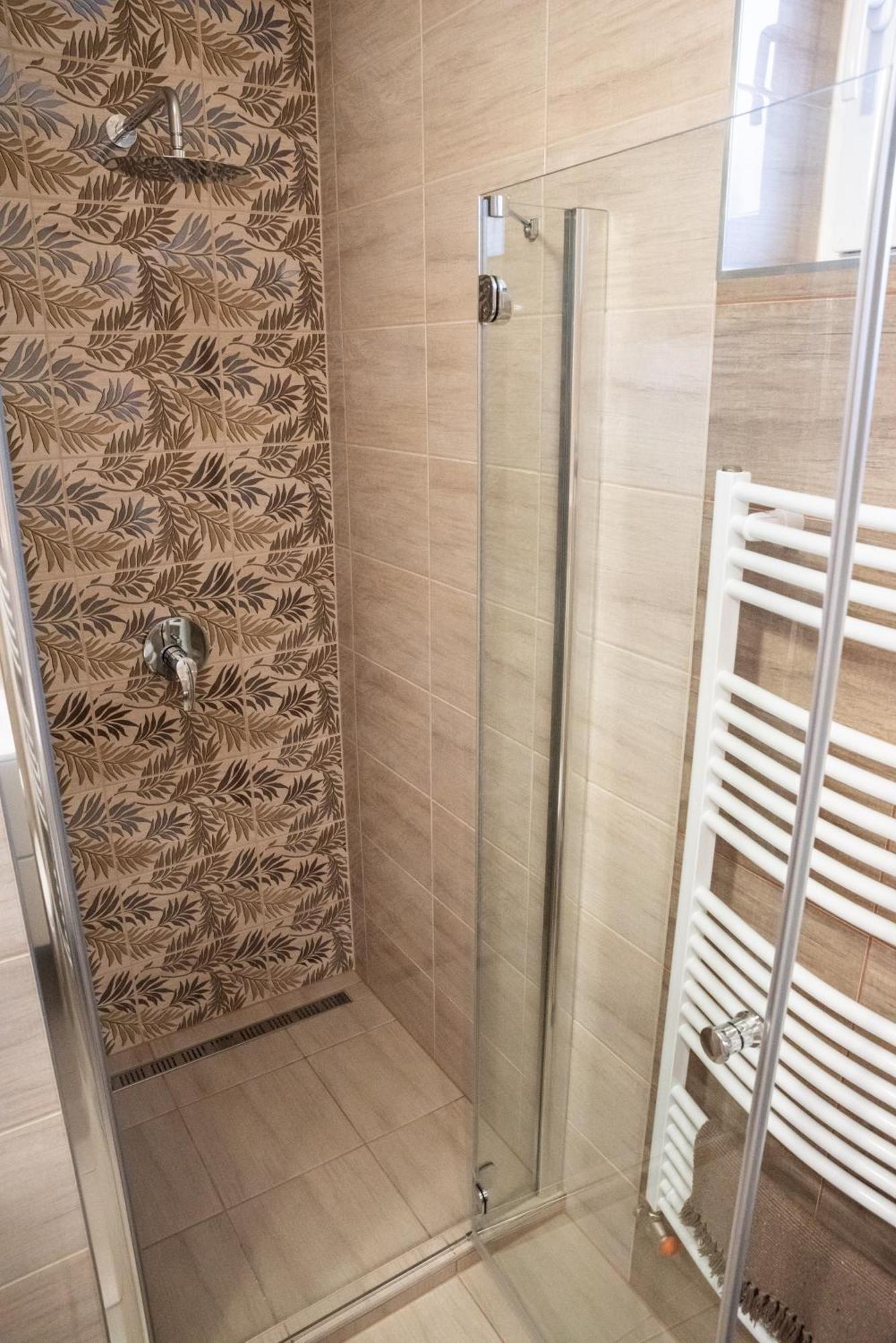 Gesztenye Apartman Makó Exterior foto