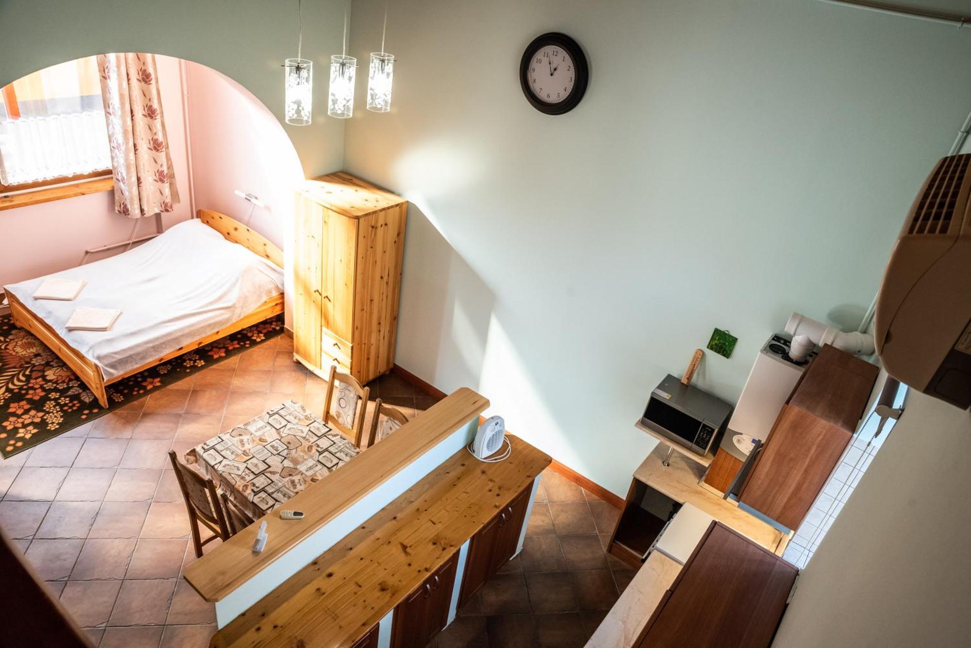 Gesztenye Apartman Makó Exterior foto