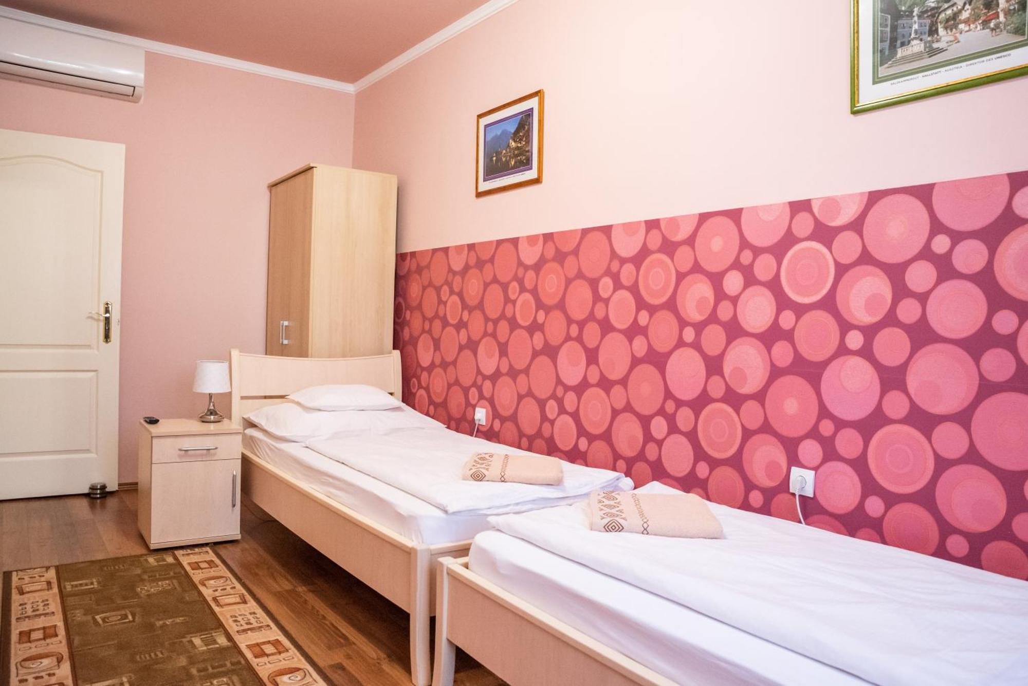 Gesztenye Apartman Makó Exterior foto