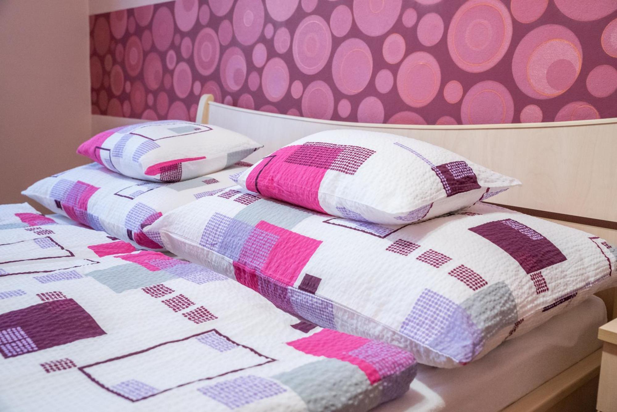 Gesztenye Apartman Makó Exterior foto