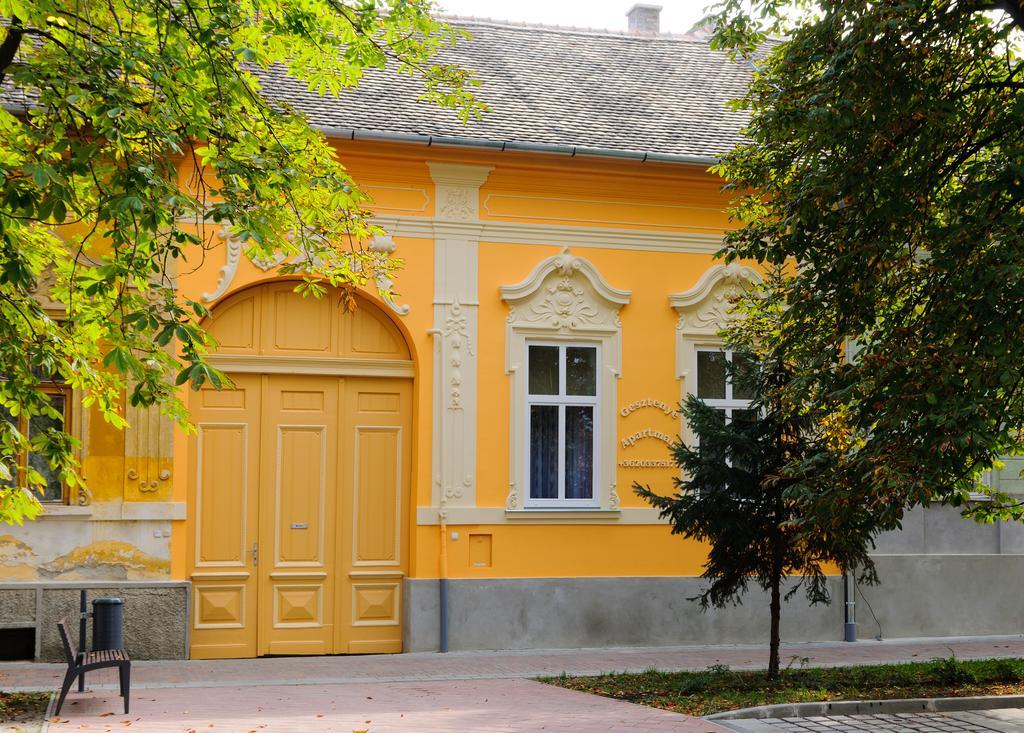 Gesztenye Apartman Makó Exterior foto